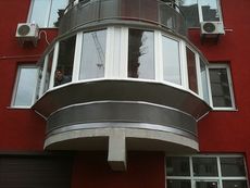 Балкон с выносом!