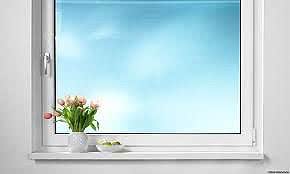 Металлопластиковые одностворчатые поворотно-откидные окна Rehau для кухни с фурнитурой МАСО и однокамерным стеклопакетом 0,55х1,4 м
