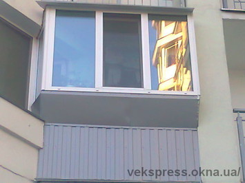 Вынос балкона по парапету с наружной отделкой