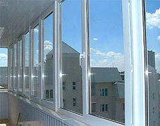 Лоджія в будинок з профілю aluplast ideal 4000, з фурнітурою Siegenia і двокамерним енергозберігаючим склопакетом