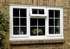 Окно пластиковое Fenster поворотное с наружной ламинацией для коттеджей с фурнитурой компании Vorne - недорого