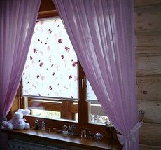 Окно от Aluplast двухстворчатое поворотное для частного дома, фурнитура Siegenia по хорошей цене