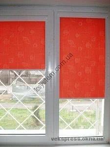 Окно профильной системы Fenster поворотное в детскую комнату в средней ценовой категории, размер: 1,6 х 0,9 м