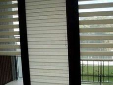 Окно профильной системы Интернова трехчастное поворотное, фурнитура от МАСО, размер окна: 1,3 х 0,9 м