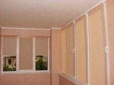 Окно из профильной системы WDS трехчастное поворотное, фурнитура от компании Siegenia, размер окна - 0,9 х 1,9 м