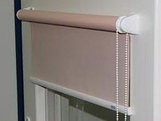 Окно от ALMplast на кухню, фурнитура от компании Siegenia, размер - 0, 8 х 1, 2 м