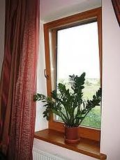 Прекрасное окно Rehau на кухне - недорого (Васильков)