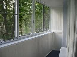 Лоджия в дом из профиля Fenster 300, с фурнитурой Siegenia и однокамерным стеклопакетом