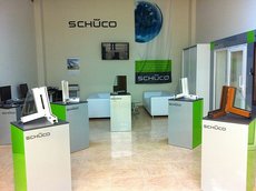 Фирменный салон SCHUCO
