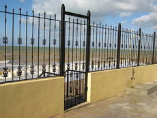 Металлоконструкции: решетки, ворота, навесы, двери, лестницы и прочее