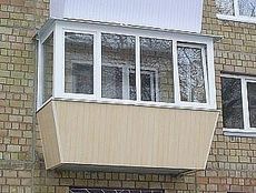 Хрущевка. Балкон с выносом и обшивкой