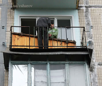 Демонтаж балкона в Києві