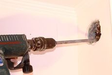 Резка бетона без пыли на Оболони