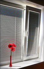 Жалюзи на пластиковые окна