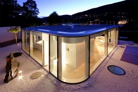 В Швейцарии построена вилла с панорамным обзором