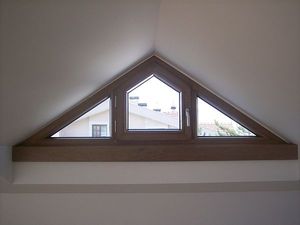 Треугольное окно &mdash; 