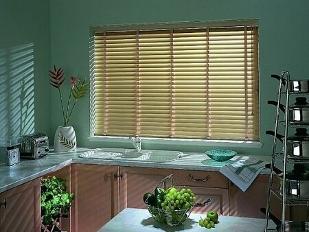 Деревянные горизонтальные жалюзи