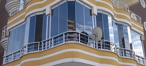 Раздвижные балконные системы различной конфигурации —  Раздвижные балконные системы различной конфигурации —