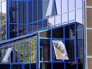 Зимовий сад, Чистяківська, 42 &mdash; Комбудсервіс