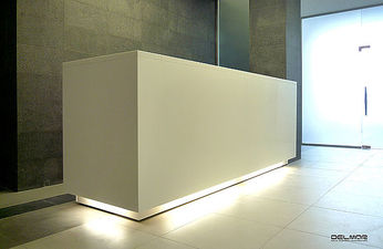 Административные стойки (ресепшн) из акрилового и кварцевого камня - www.delmar.in — DELMAR Административные стойки (ресепшн) из акрилового и кварцевого камня - www.delmar.in — DELMAR