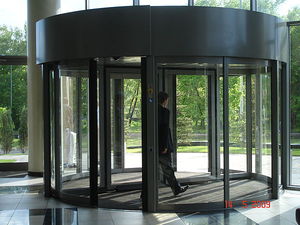 Карусельная автоматическая дверь DORMA KTC —  Карусельная автоматическая дверь DORMA KTC —