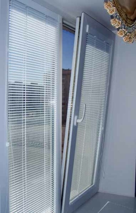 Жалюзи Венус для металлопластиковых окон