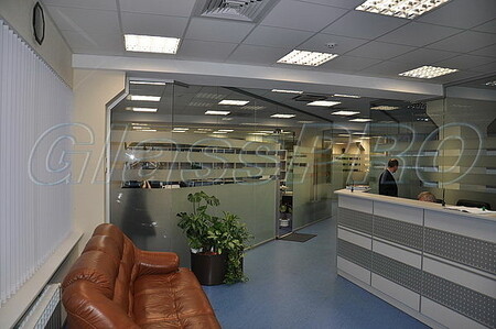 Цельностеклянные перегородки