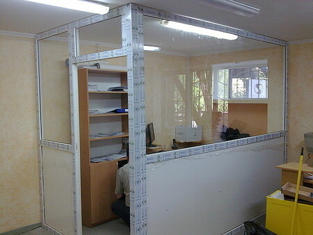 Офисные перегородки из металлопластика