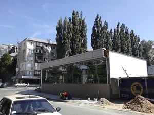 монтаж рекламних козирків для магазину або офісу — Нова вітрина монтаж рекламних козирків для магазину або офісу — Нова вітрина