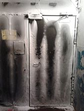 Промерзшая дверь. — Ysaeva Промерзшая дверь. — Ysaeva