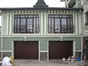 Гаражні ворота &mdash; Любі Вікна