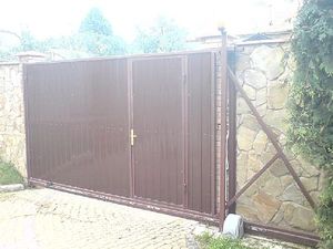 Брами відсувні металеві з профнастилу автоматичні львів &mdash; MS Ukraine