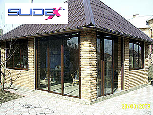 Раздвижные окна на балконы, веранды, беседки. &mdash; MYRADOR