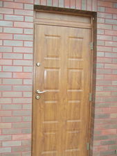 Входные двери с деревянной коробкой &mdash; PanDor