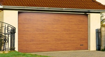 Секційні ворота