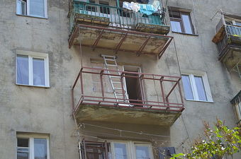 10 &mdash; Suchasni Balkonni Konstruktsiyi