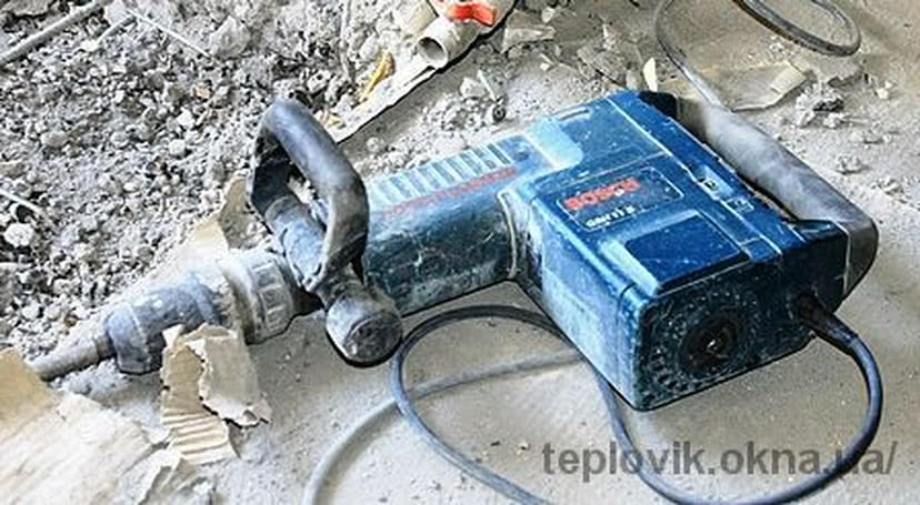 Алмазна різка бетону на Видубичах Алмазна різка бетону на Видубичах