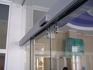 Автоматические двери —  Автоматические двери —