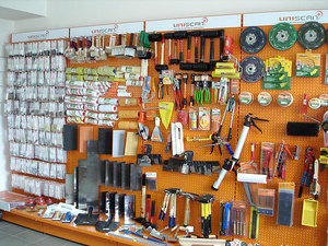 Метизы и строительный инструмент &mdash; UNYSKAN UKRAYNA