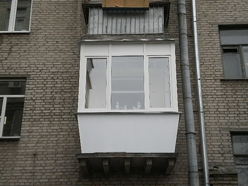 Балкон с выносом по периметру