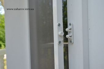 Москитная сетка на балконную дверь &mdash; Захаров