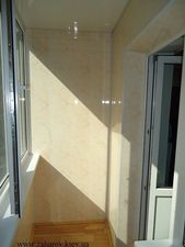 Обшивка балкона пластиковой бесшовной вагонкой &mdash; Захаров