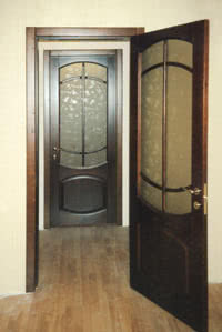 Подоконник из натурального дерева (сосна, ясень) Подоконник из натурального дерева (сосна, ясень)